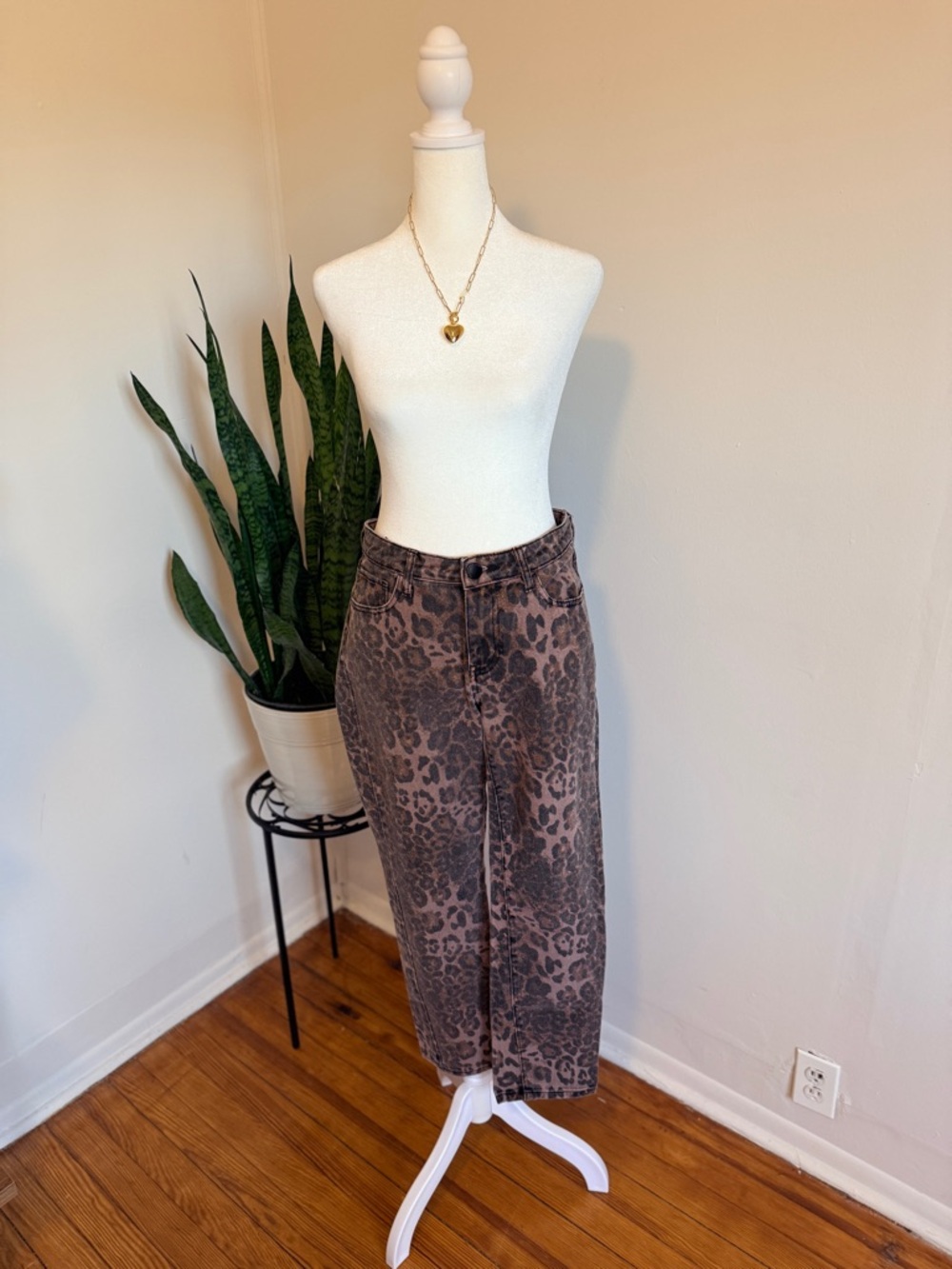 Prosperity | Straight Leg Leopard Print Jeans